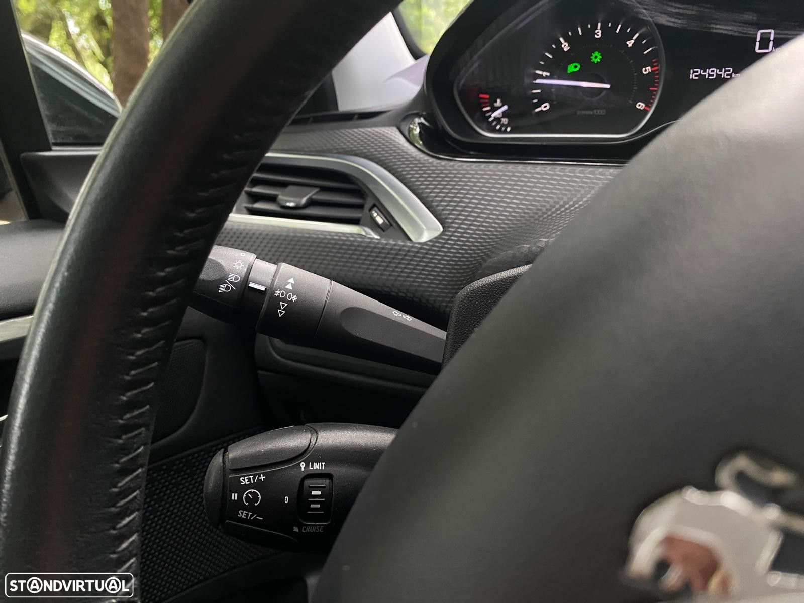 Peugeot 2008 1.5 BlueHDi Active - 17