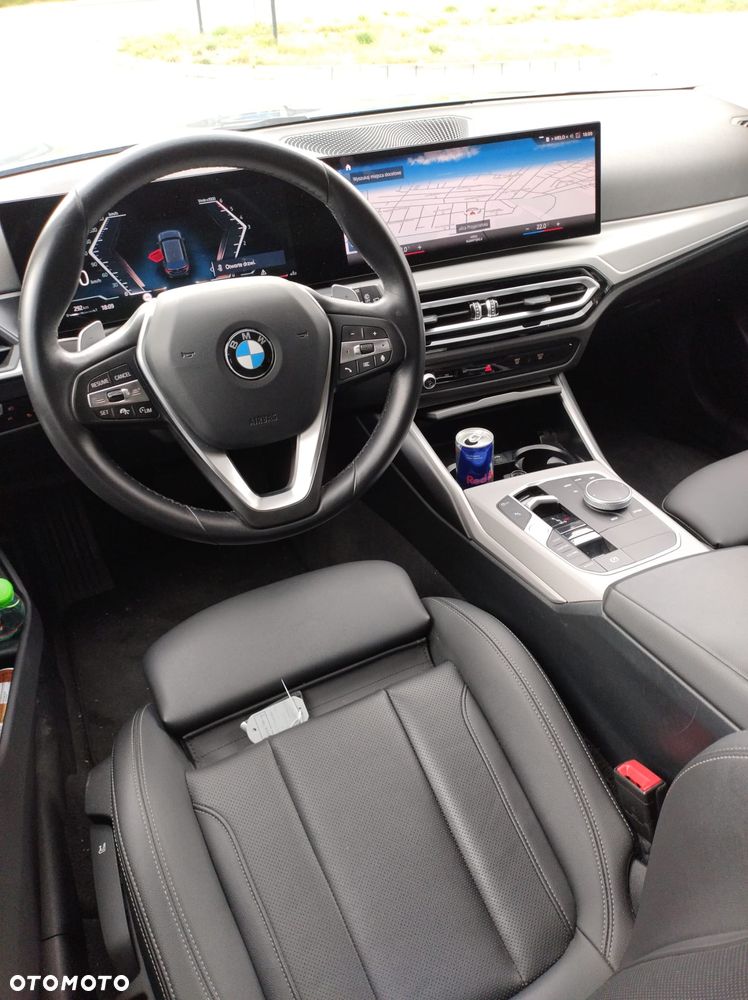 BMW Seria 3 316d MHEV Sport Line - 32