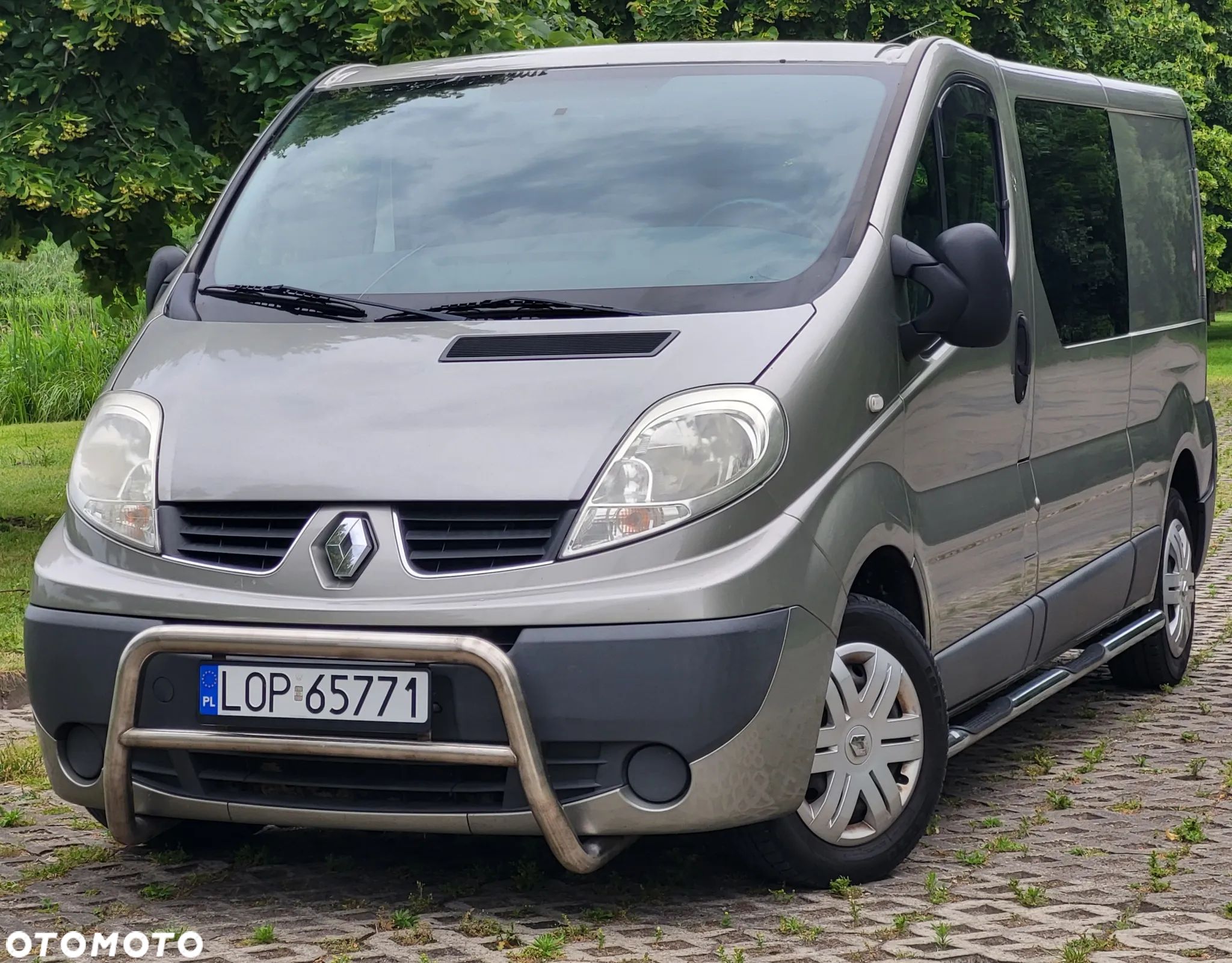 Renault Trafic - 1