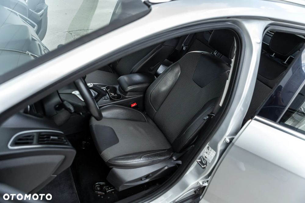 Ford Focus - 25