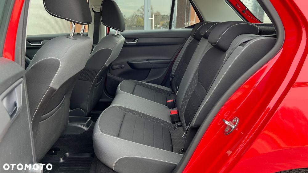 Skoda Fabia 1.0 TSI Ambition - 6