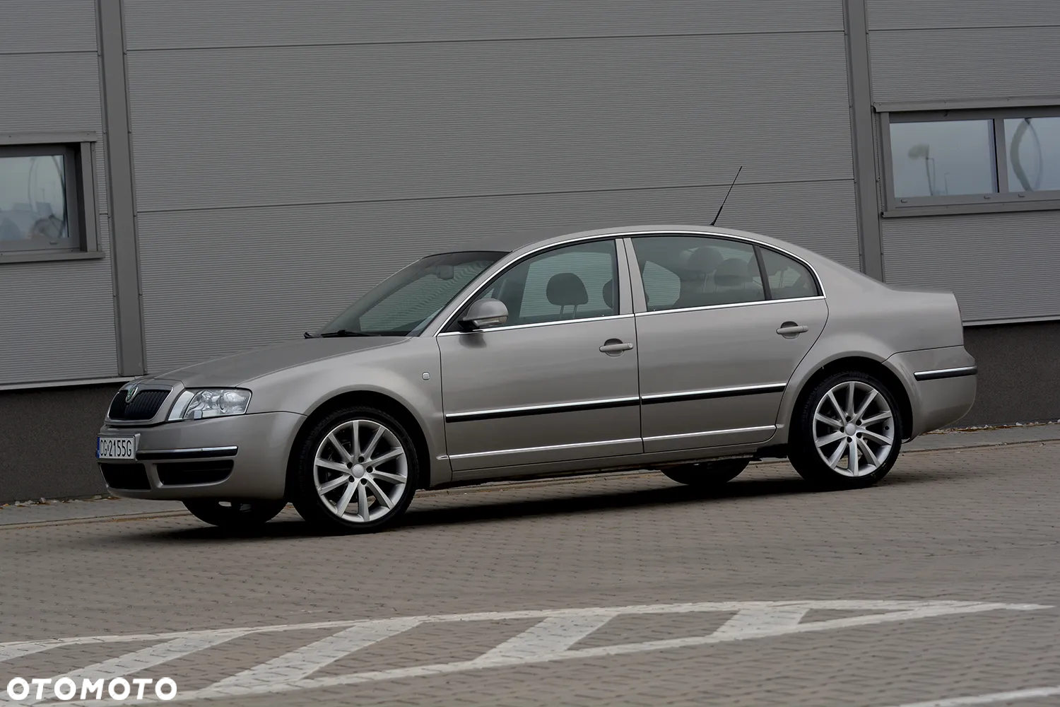 Skoda Superb Combi 2.0 TDI Elegance Green tec - 13