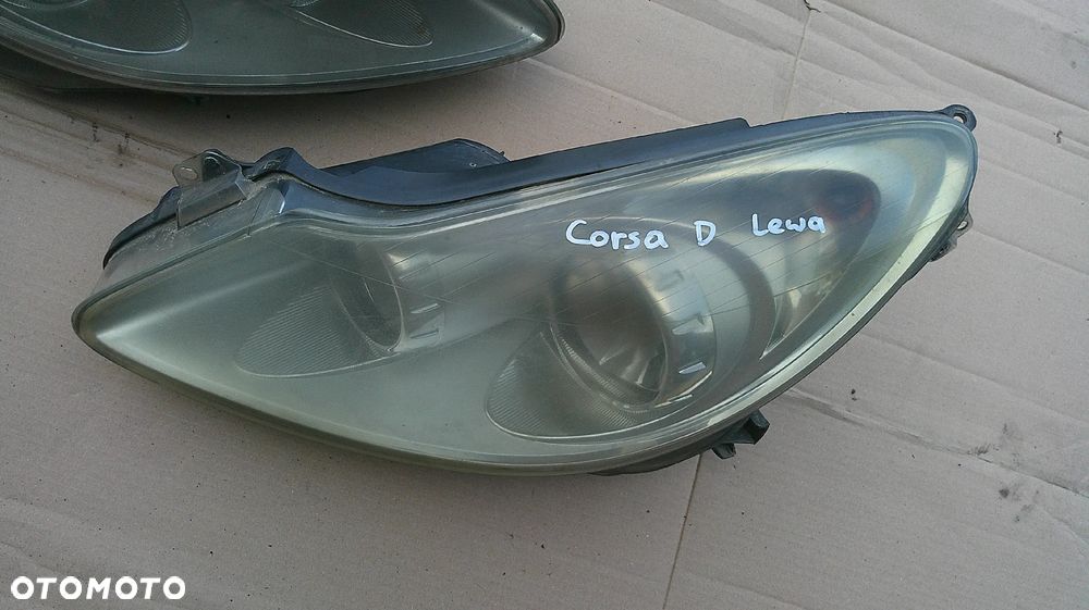 OPEL CORSA D LAMPA PRZEDNIA LEWA - 2