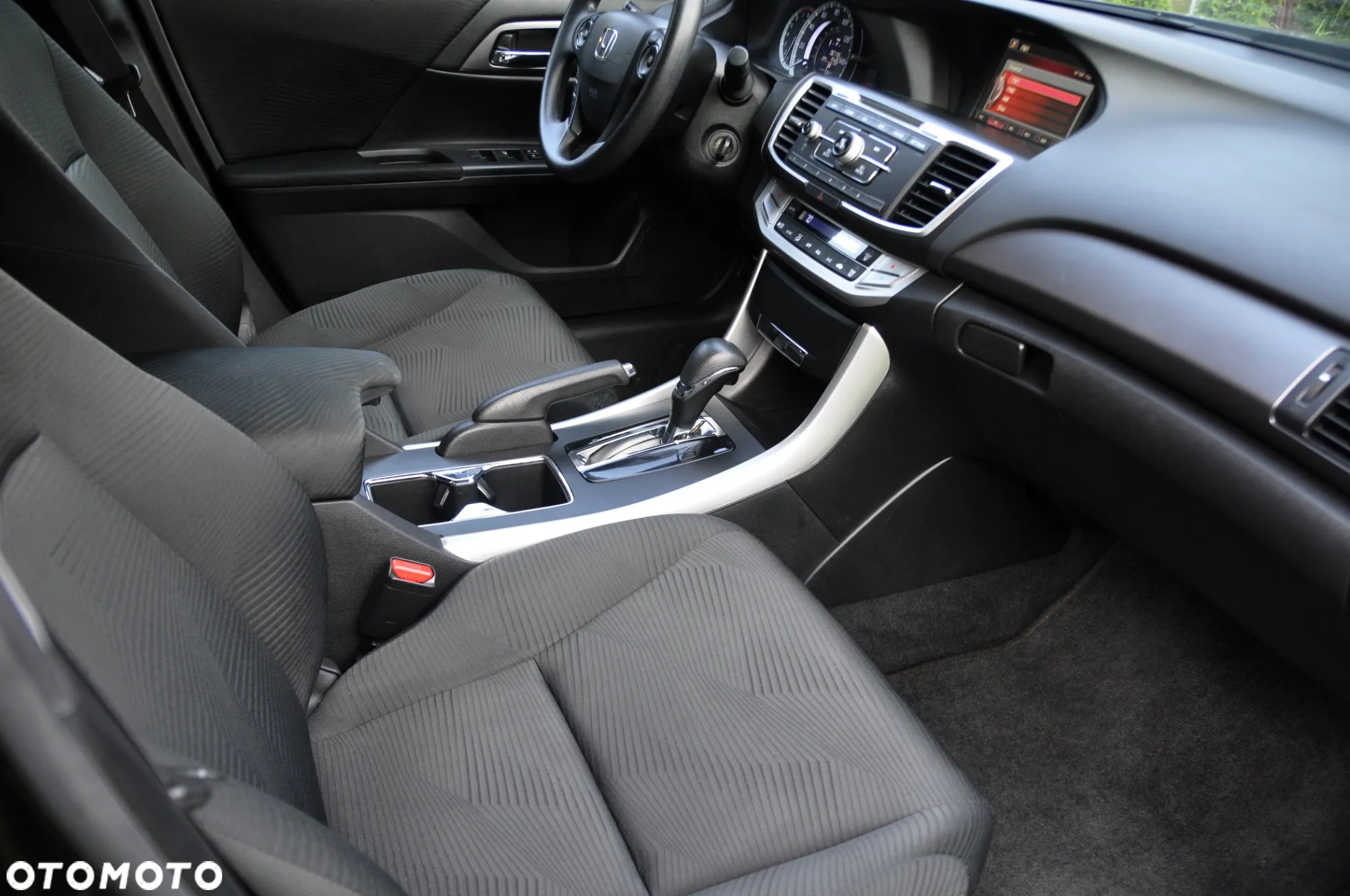 Honda Accord 2.4 S - 13