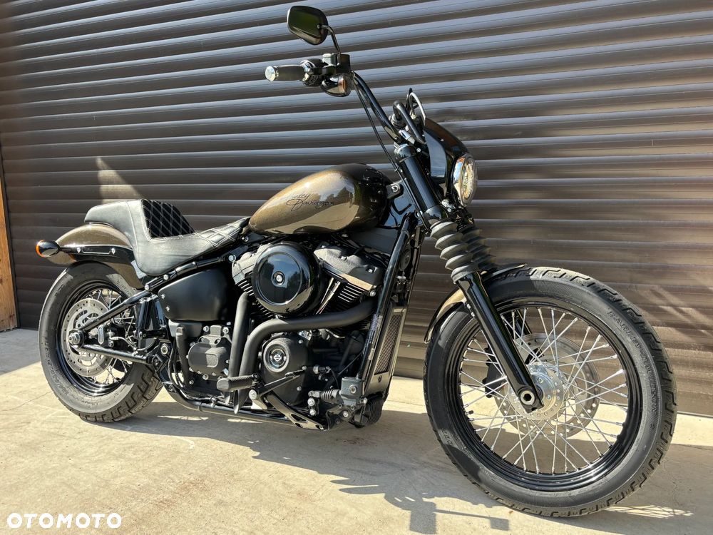 Harley-Davidson Softail Street Bob - 6