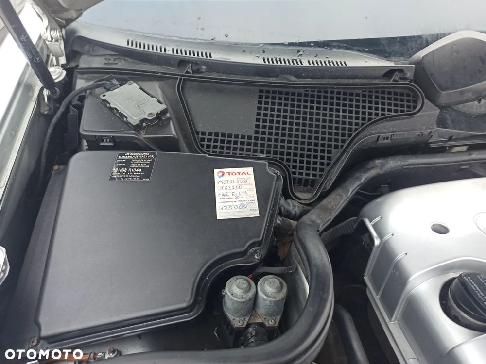 Mercedes-Benz Klasa E 220 CDI Avantgarde - 24