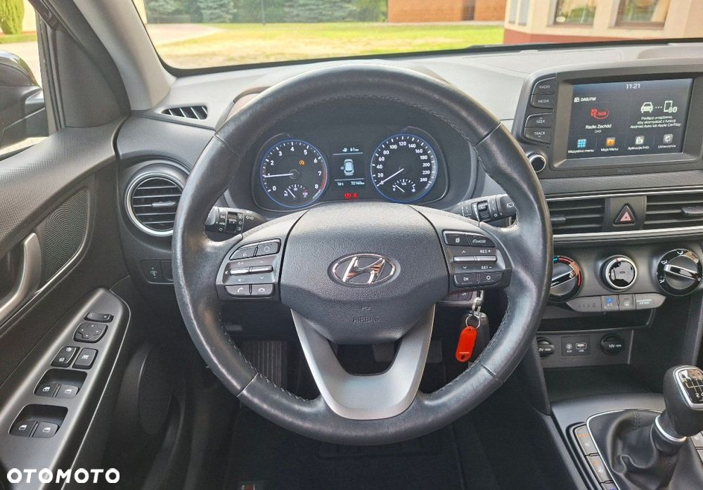 Hyundai Kona - 24