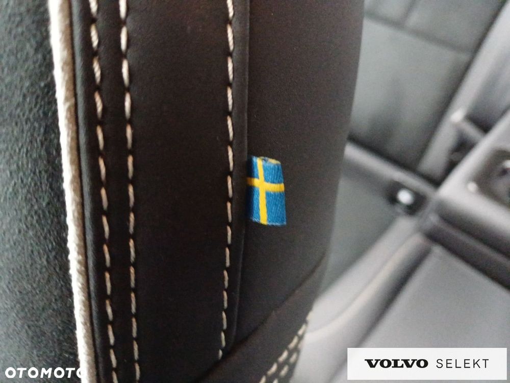 Volvo XC 40 - 28