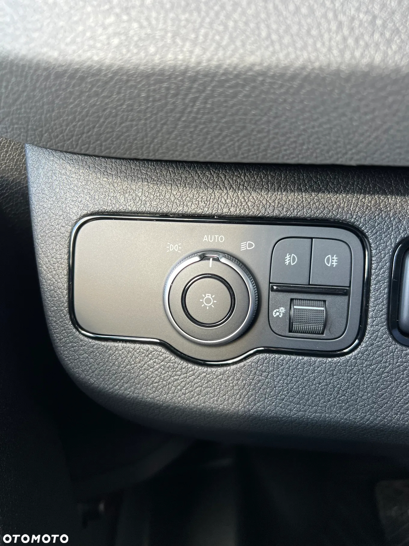 Mercedes-Benz Sprinter 319 CDI DOKA - 27