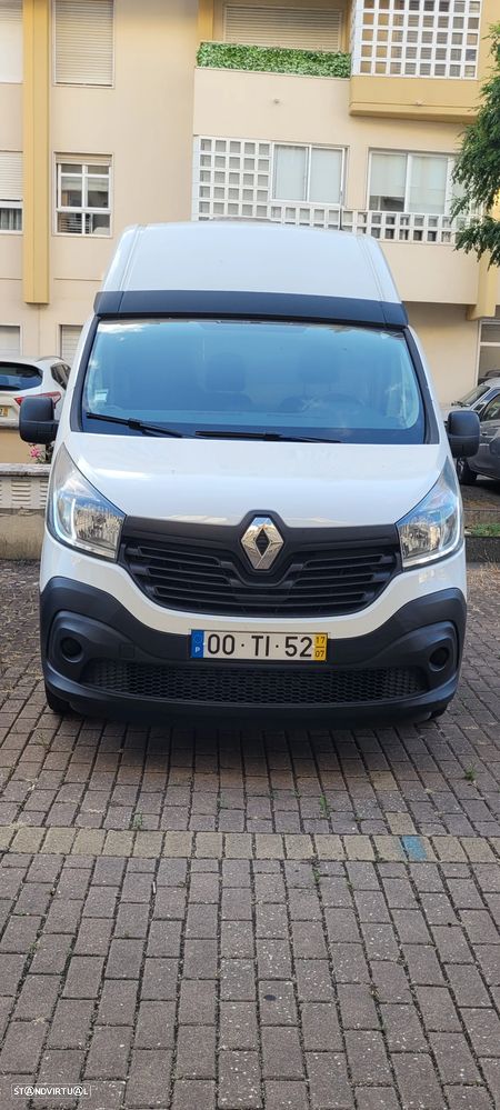 Renault Trafic - 1