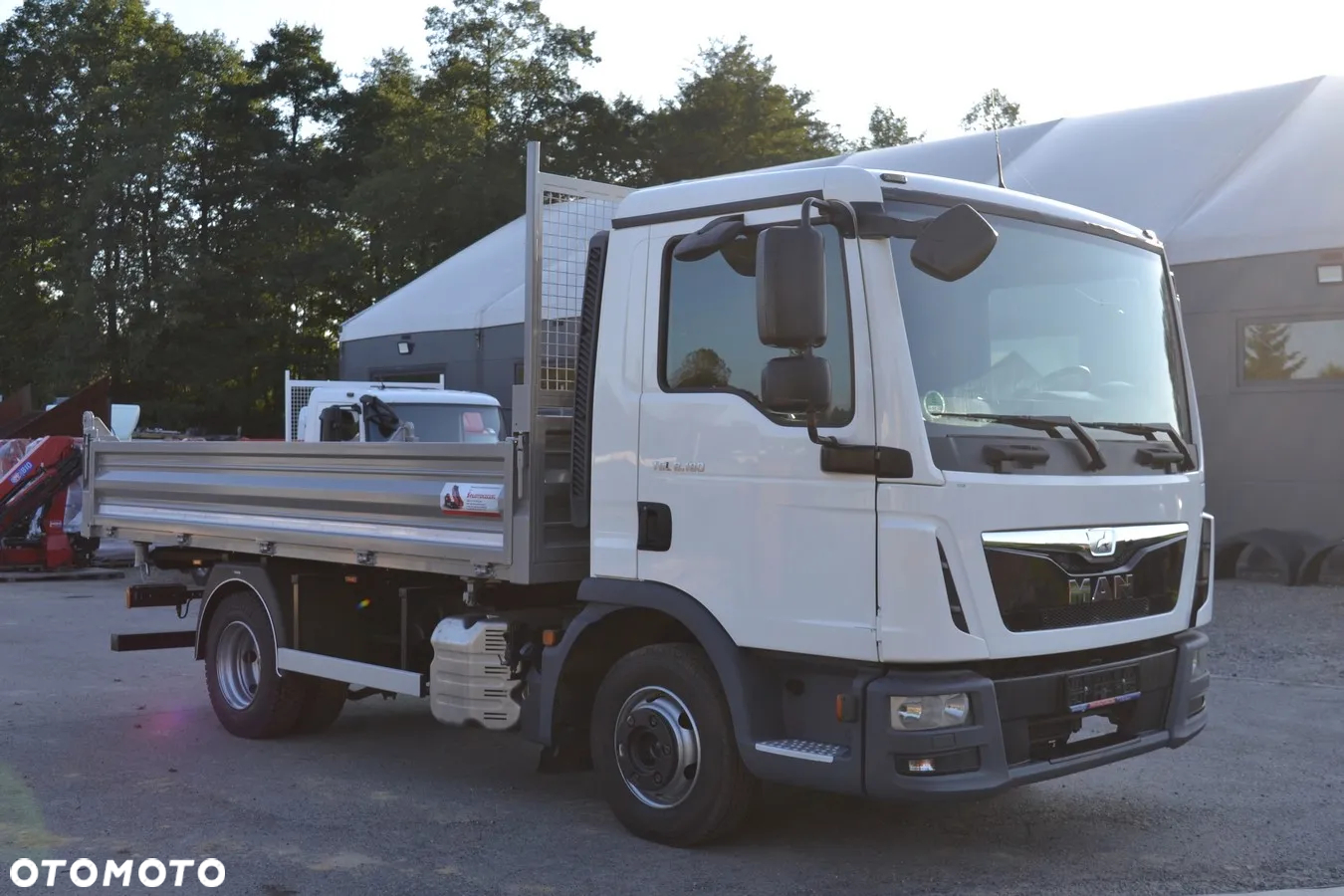 MAN TGL 8.180 Nowy 3-stronny WYWROT kiper Wywrotka Manual Blokada Mostu - 12