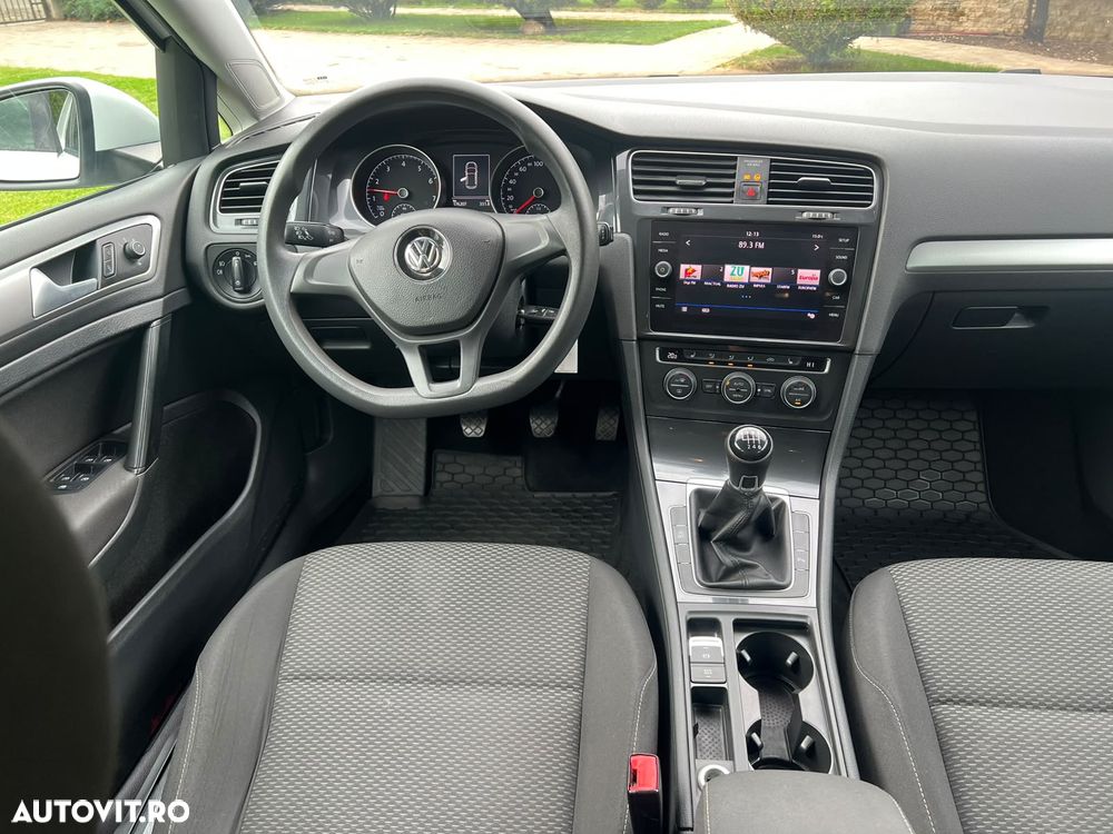 VOLKSWAGEN Golf 2018 — imagine 18
