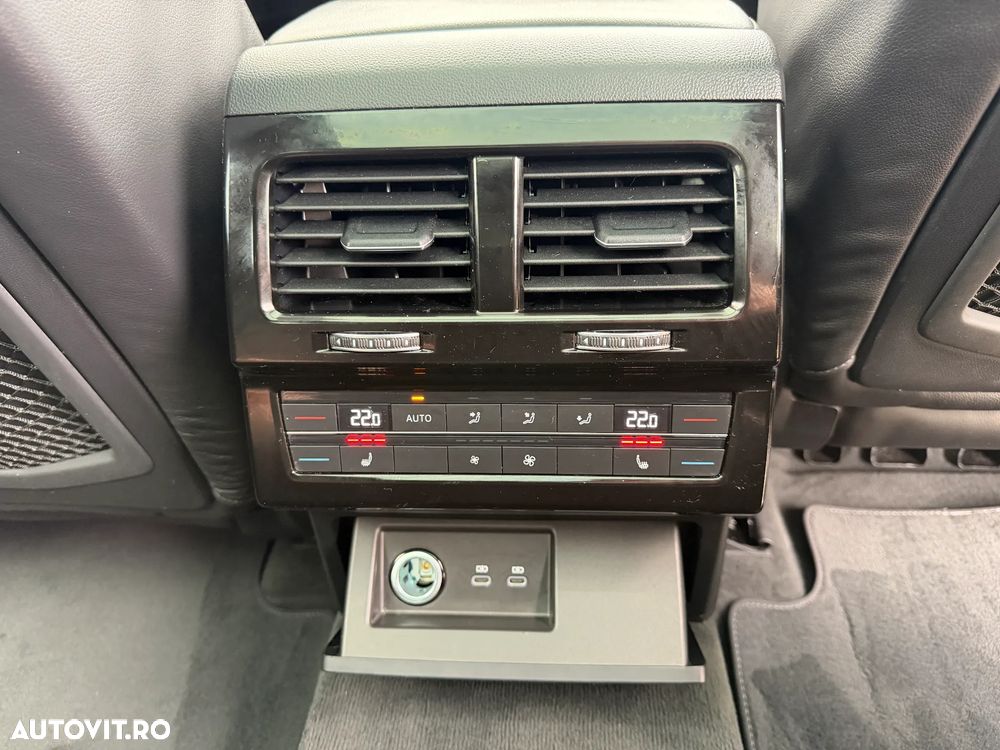 Volkswagen Touareg 3.0 V6 TDI 4Motion DPF Automatik R-Line - 8