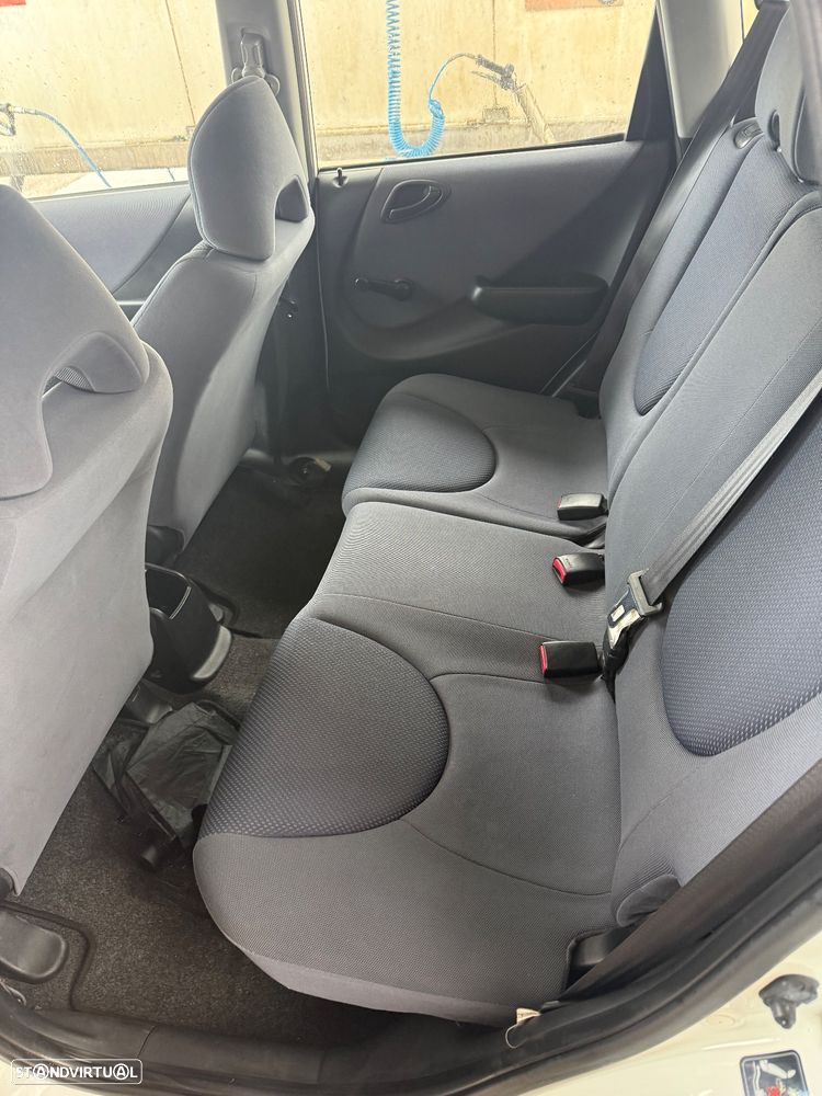 Honda Jazz 1.2 LS - 8