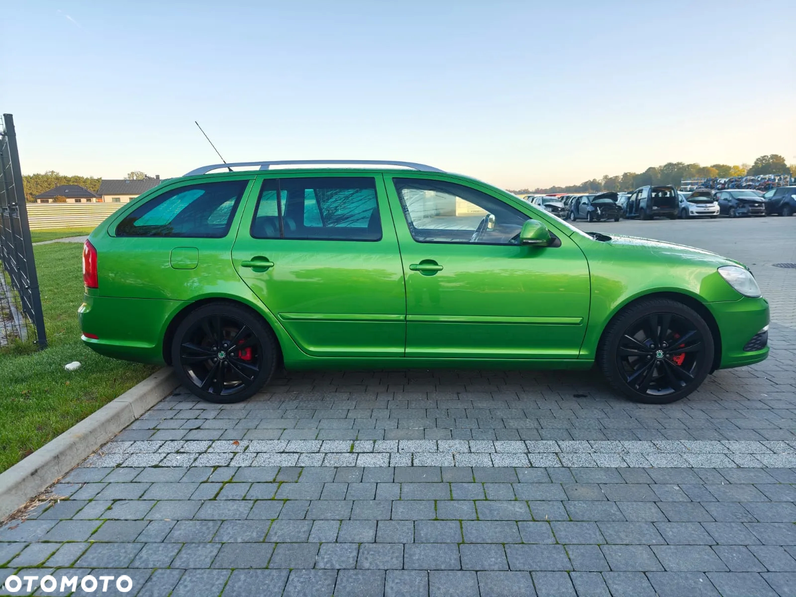 Skoda Octavia Combi 2.0 TDI CR DPF RS - 6