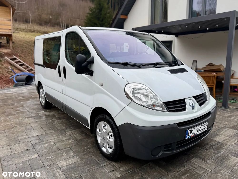 Renault Trafic - 2