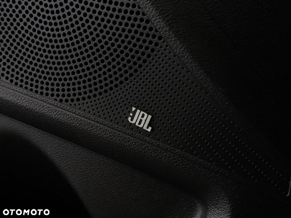 Kia XCeed 1.6 T-GDI OPF DCT7 PLATINUM EDITION - 40