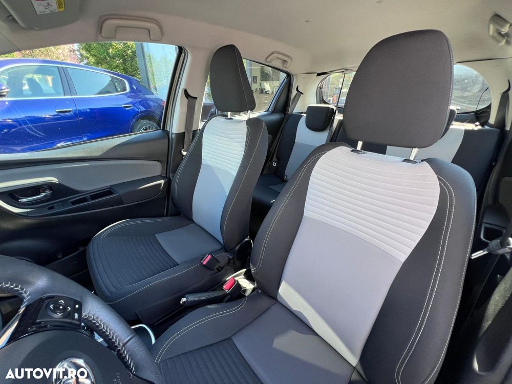 Toyota Yaris 1.5 VVT-i HSD Dynamic - 13