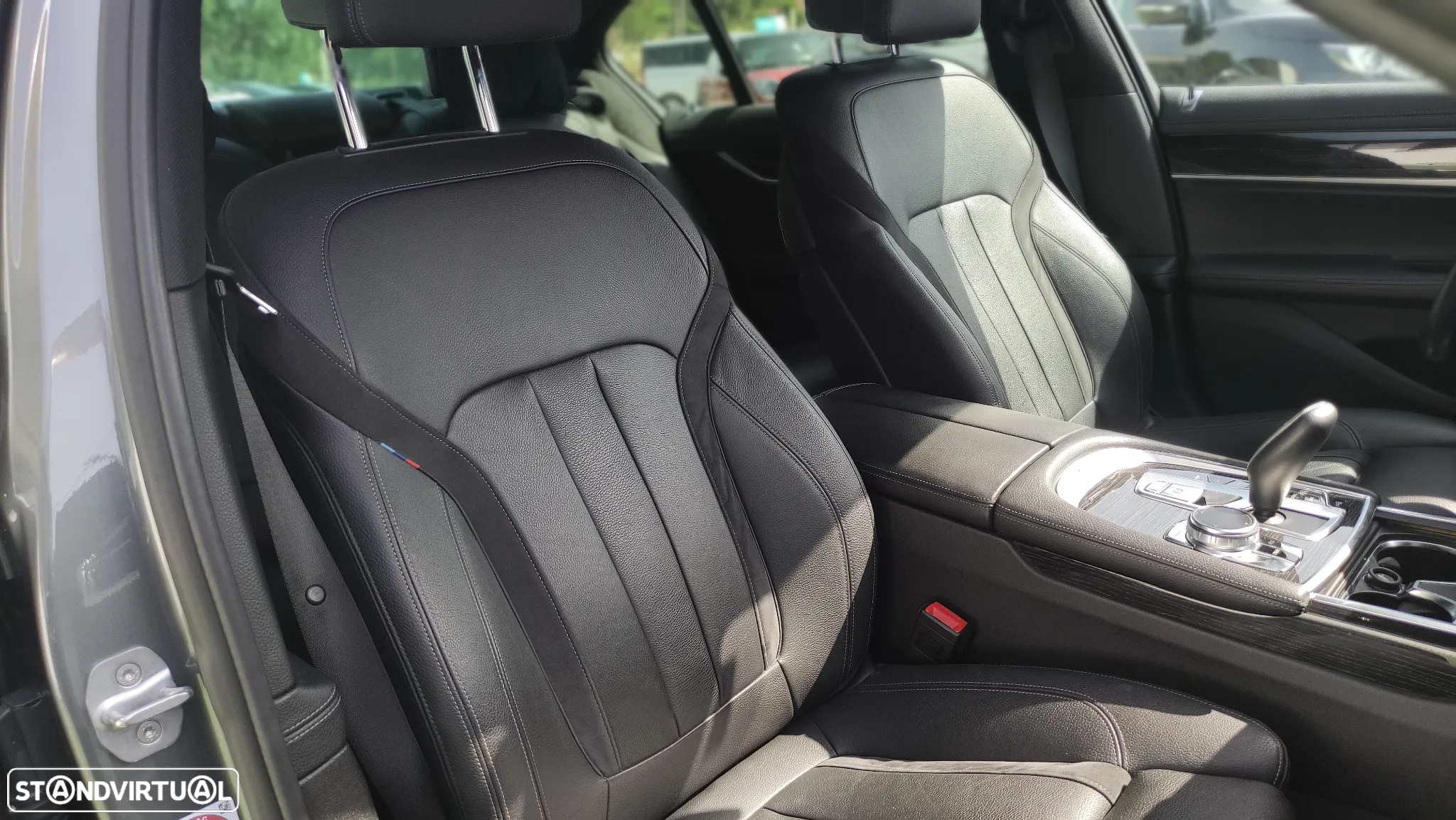 BMW 730 d Pack M - 15