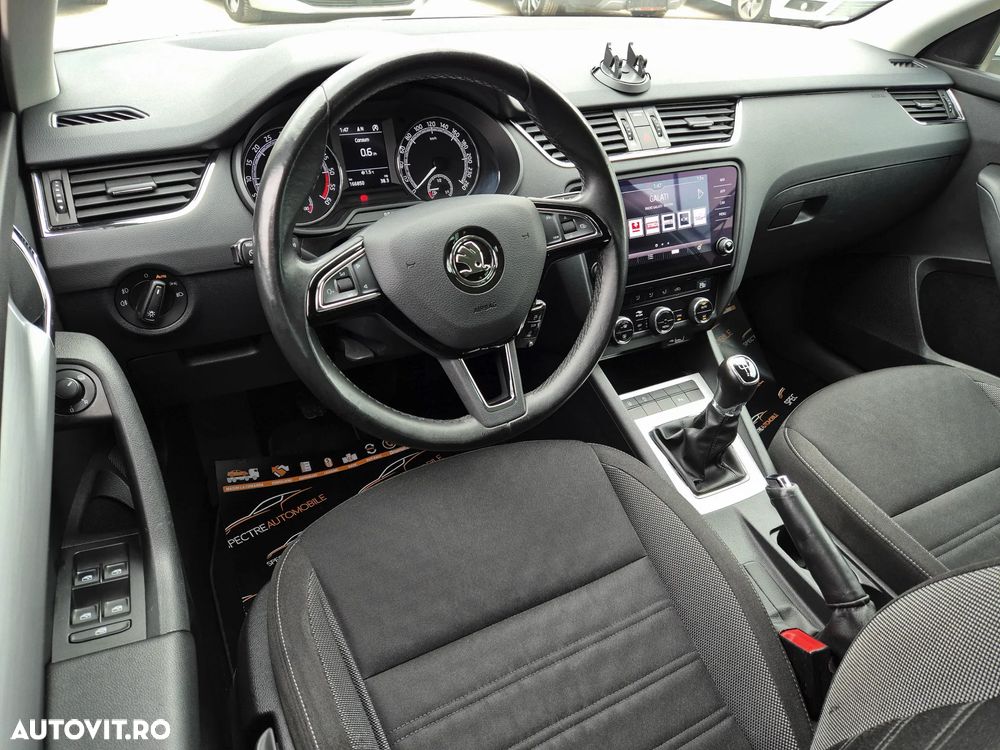 Skoda Octavia - 14