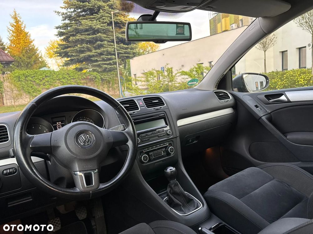 Volkswagen Golf - 3
