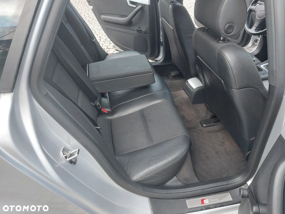 Audi A4 Limousine 1.8 T - 19