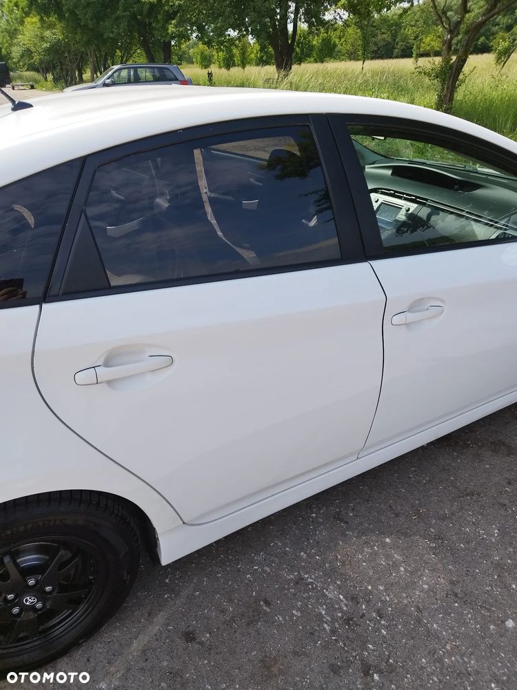 Toyota Prius 1.8 HSD Active - 21