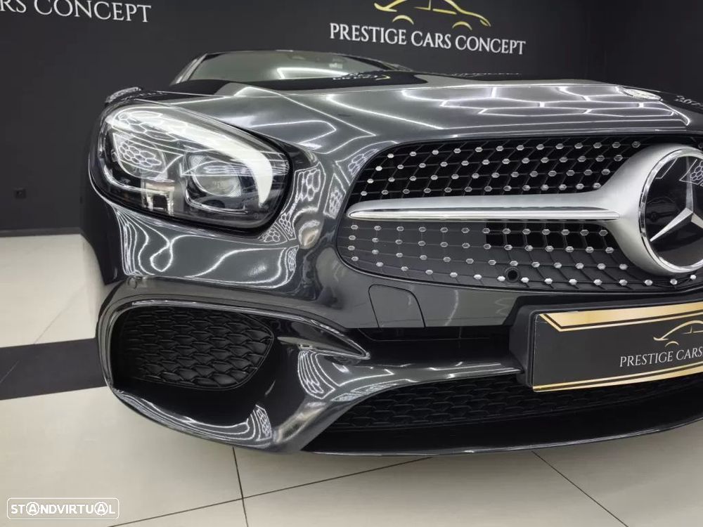 Mercedes-Benz SL 400 9G-TRONIC designo edition — fotografia 9