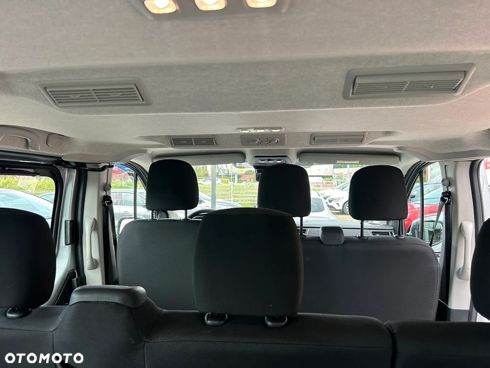 Renault Trafic 2.0 dCi - 16