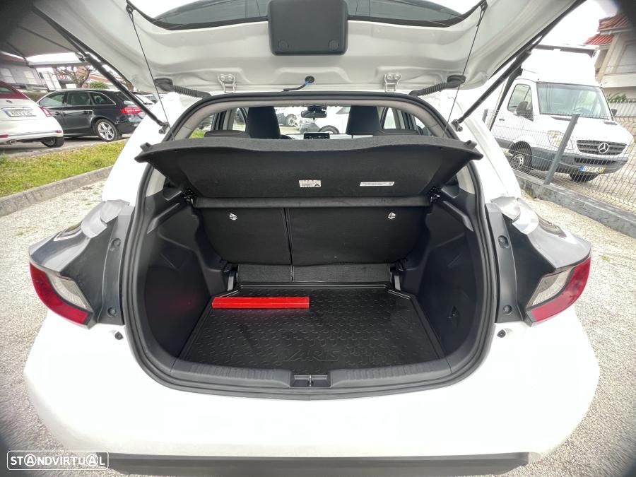 Toyota Yaris 1.5 HDF Comfort Plus - 44