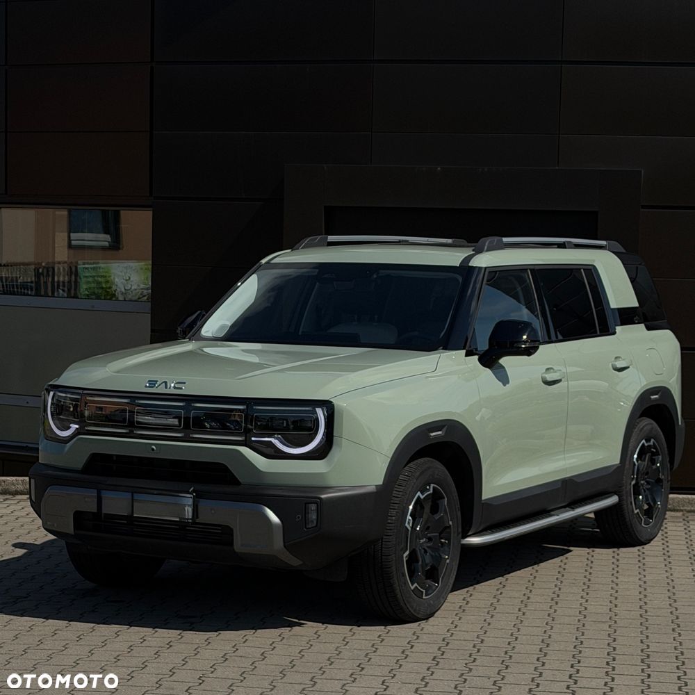 BAIC BJ30 BJ30e 1.5T DHT 4x4 HEV - 1