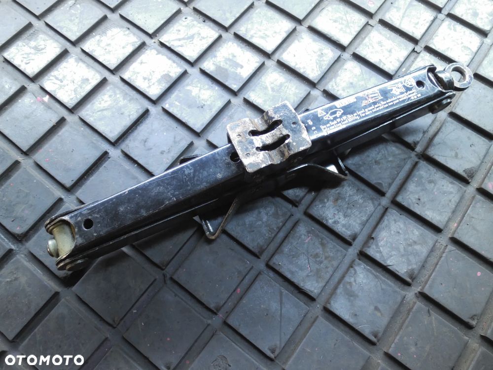 Saab 93 95 LEWAREK podnośnik auta - 1