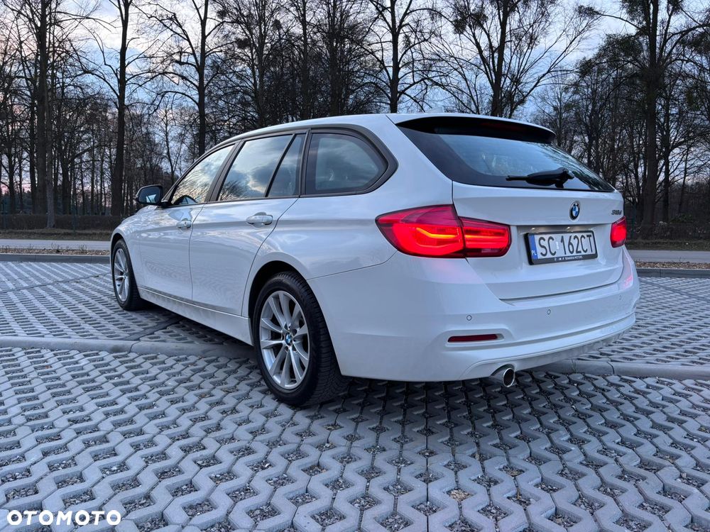BMW Seria 3 318d - 4