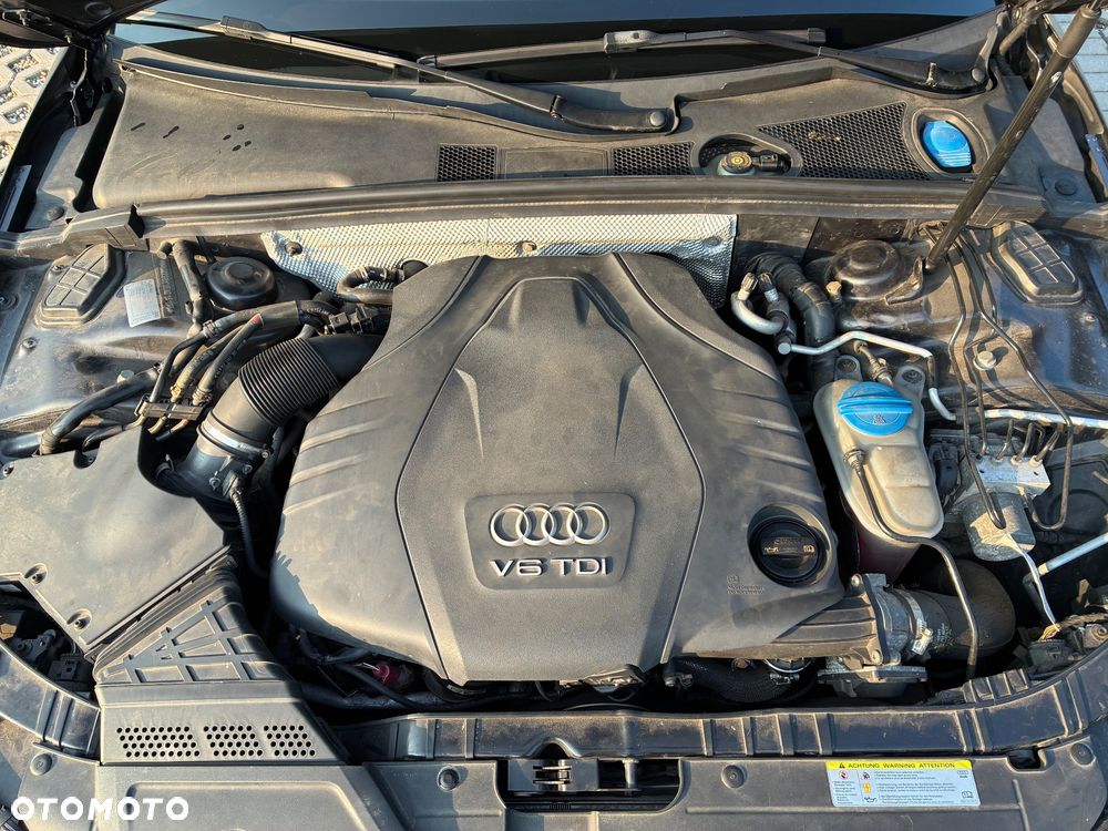 Audi A4 Avant 3.0 TDI clean diesel Quattro S tronic - 32