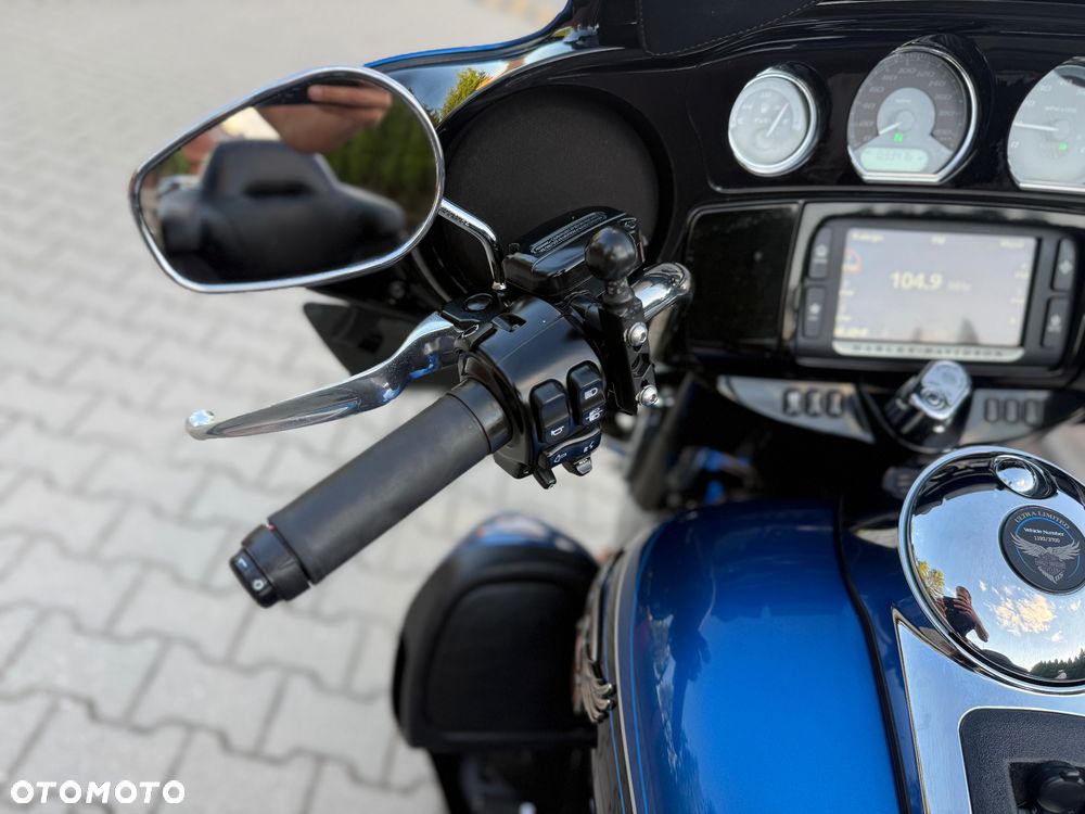 Harley-Davidson Touring Ultra Limited - 24