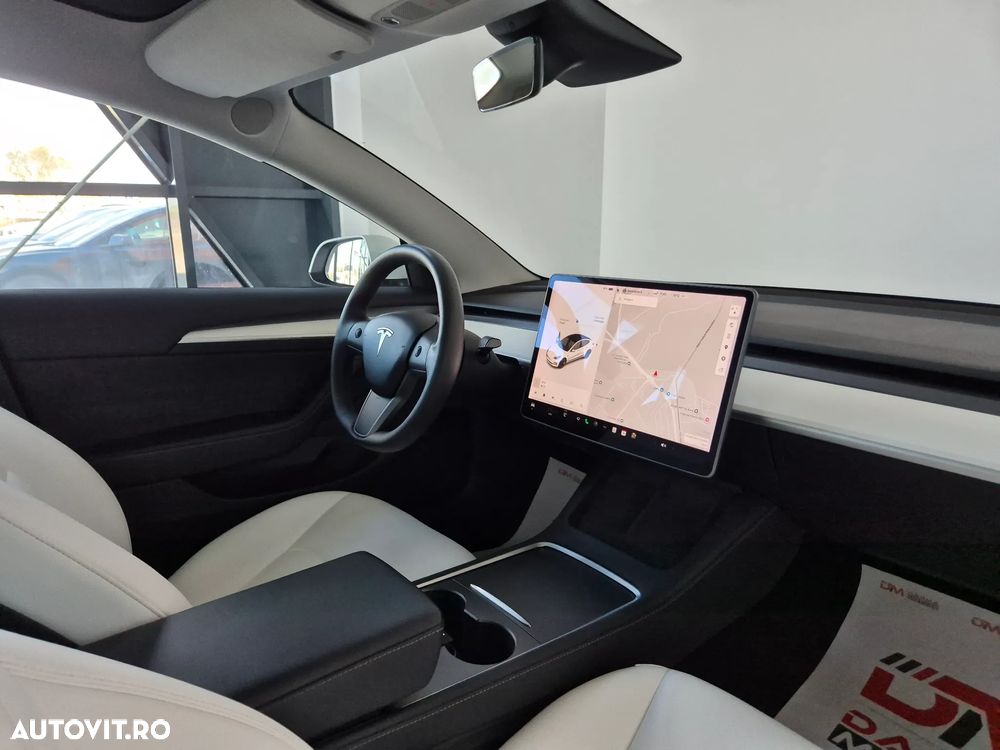 Tesla Model 3 Standard Reichweite Plus Hinterradantrieb - 7