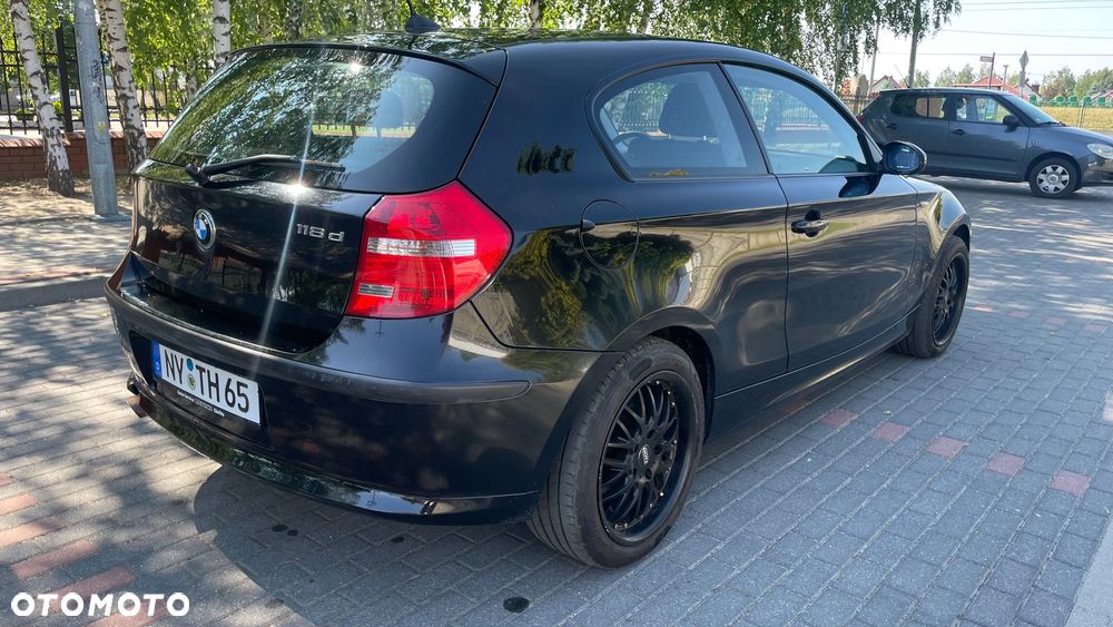 BMW Seria 1 118d DPF - 5