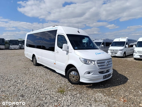 Mercedes-Benz Sprinter 519