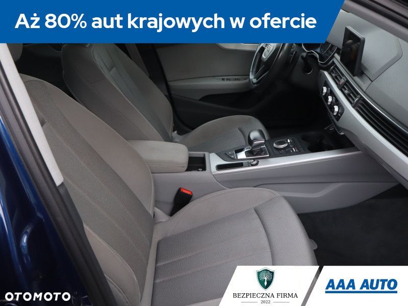 Audi A4 Avant - 11