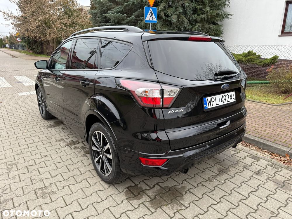 Ford Kuga 1.5 TDCi FWD ST-Line - 17