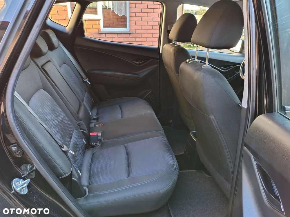 Hyundai ix20 1.4 blue Comfort - 10