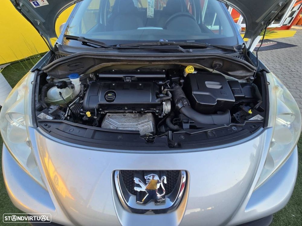 Peugeot 207 1.4 VTi Active - 12