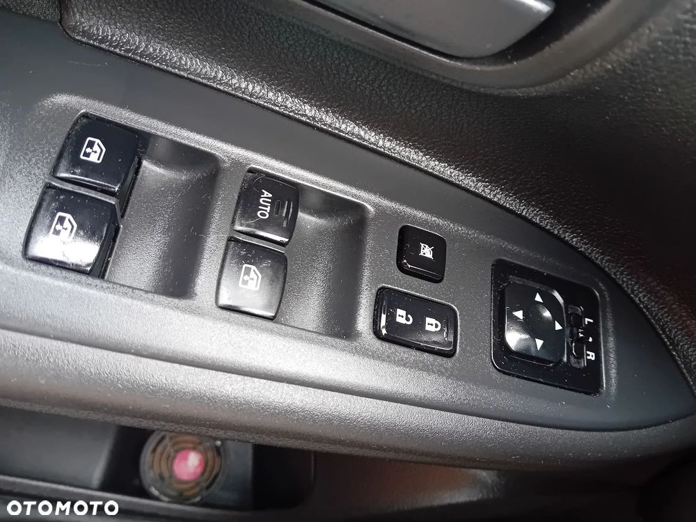 Mitsubishi Outlander 2.0 City Style 2WD - 19