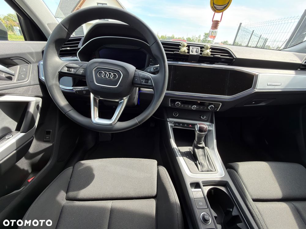 Audi Q3 35 TFSI mHEV S-Line S tronic - 16