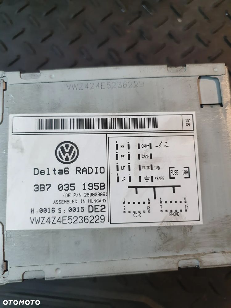 Radio samochodowe VW grupa 3B7035195B PASSAT B5 LIFT - 2