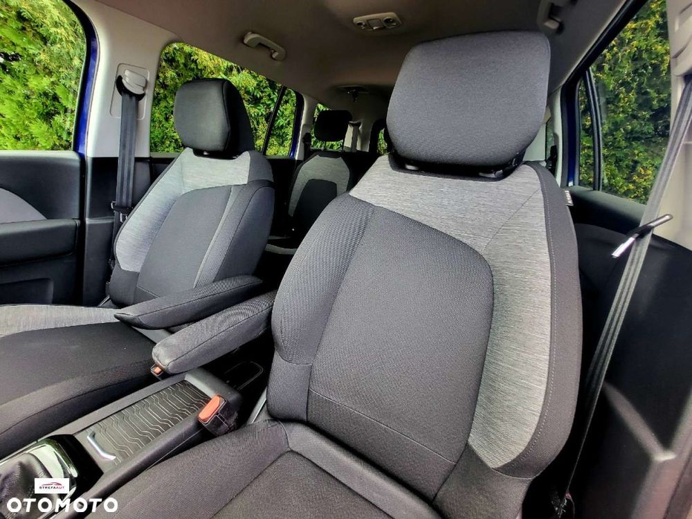 Citroën C4 Grand Picasso - 24