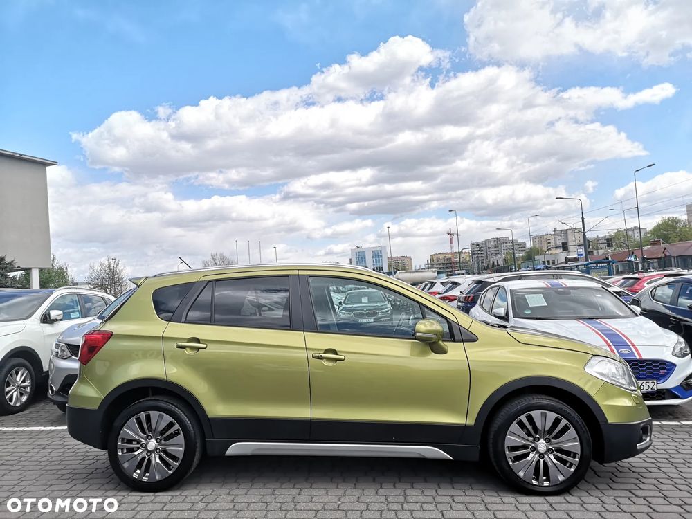 Suzuki SX4 S-Cross 1.6 DDiS Premium Plus - 4
