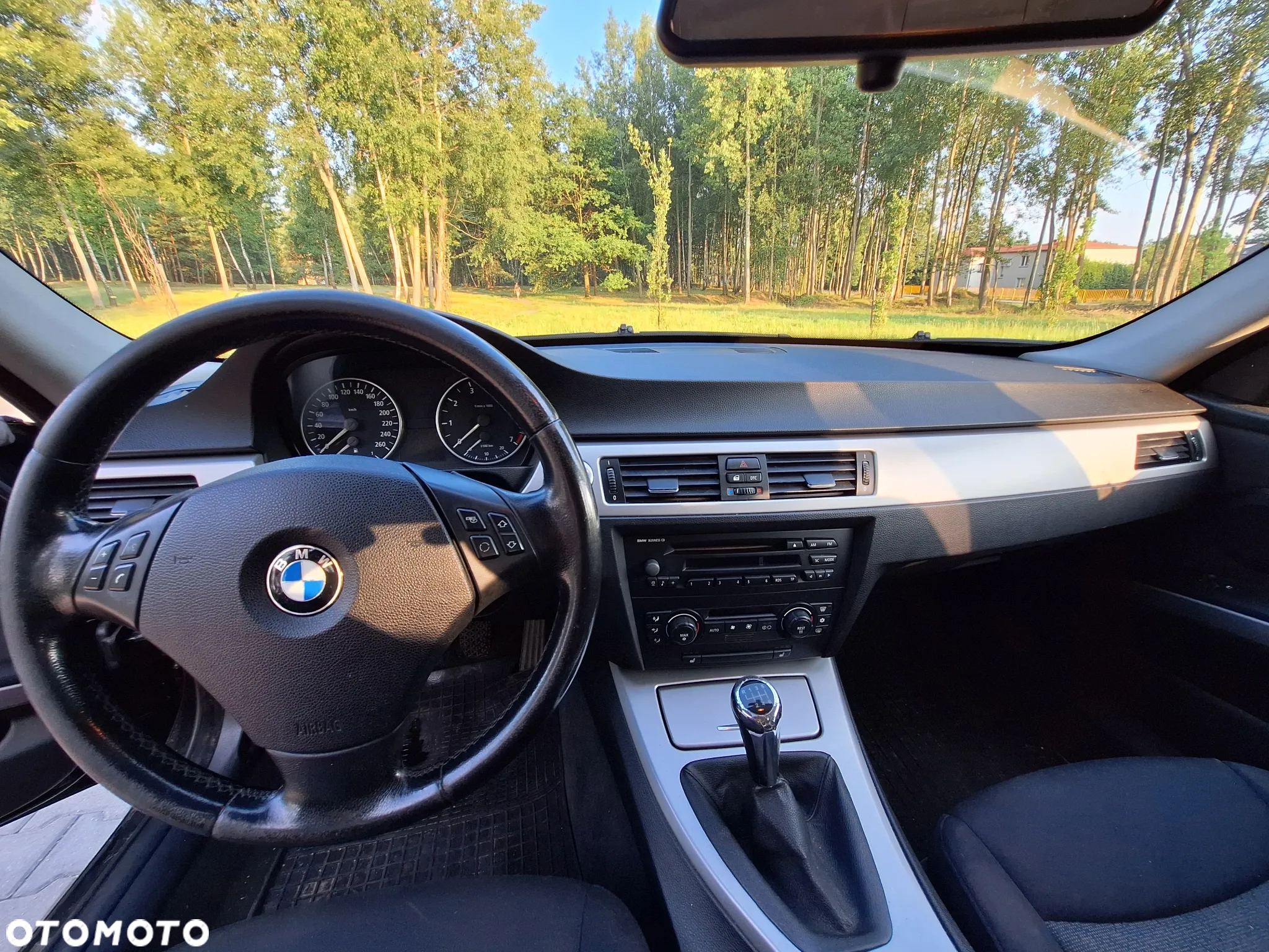 BMW Seria 3 318i - 7
