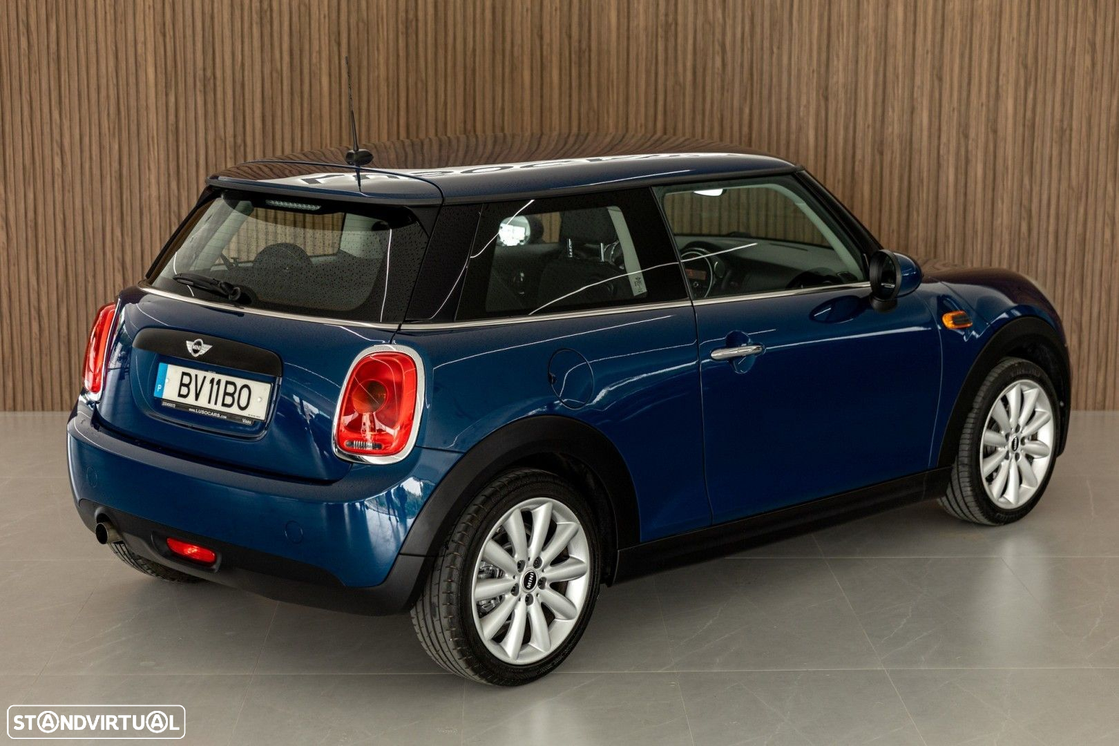 MINI 3 Portas One First - 20