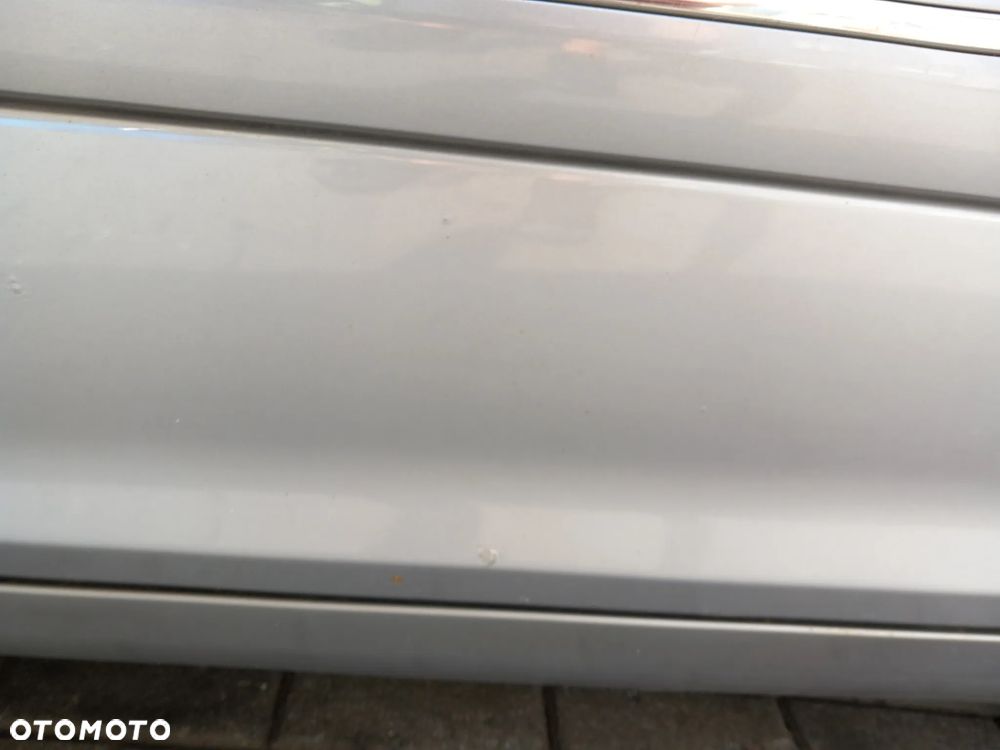 MERCEDES W203 C-KLASA DRZWI LEWE PRZEDNIE LEWY PRZÓD KOLOR: 723 - 7